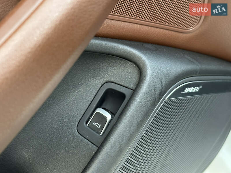 Седан Audi A6 2015 в Одессе