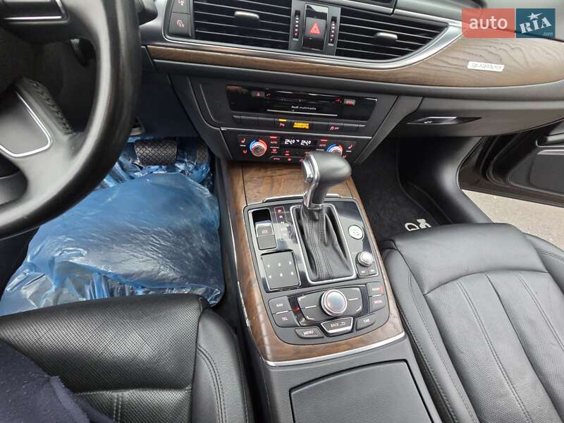 Седан Audi A6 2012 в Киеве