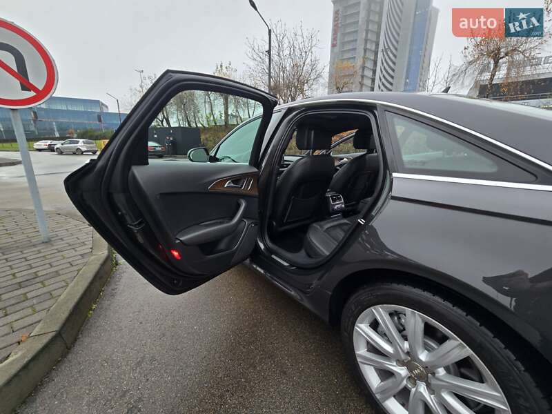 Седан Audi A6 2012 в Киеве