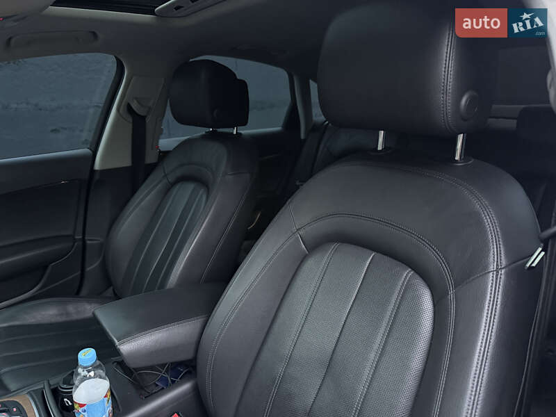 Седан Audi A6 2016 в Киеве