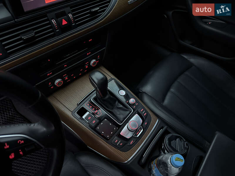 Седан Audi A6 2016 в Киеве