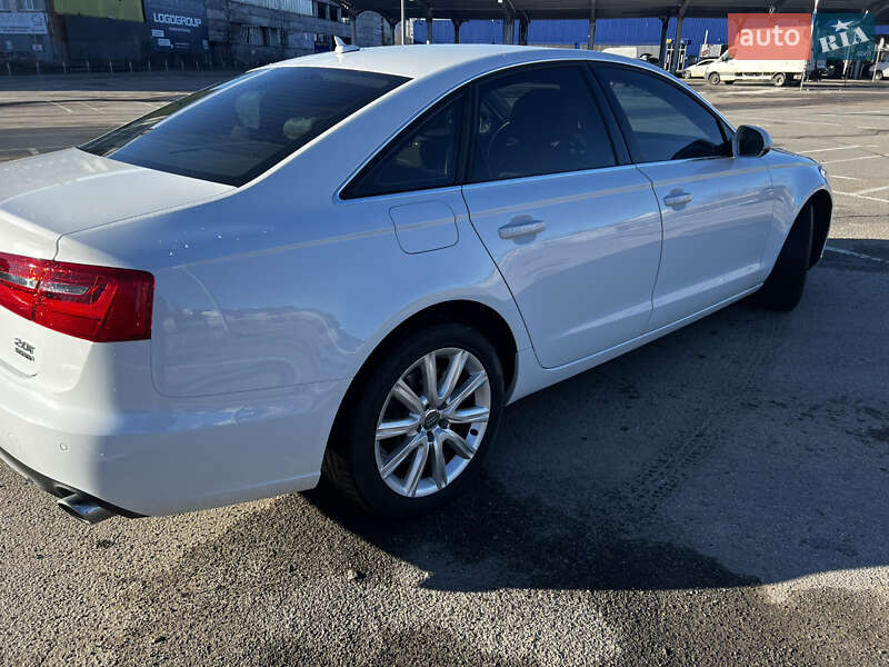 Седан Audi A6 2012 в Ивано-Франковске