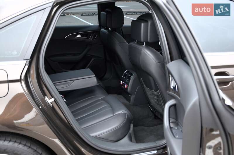 Седан Audi A6 2018 в Киеве