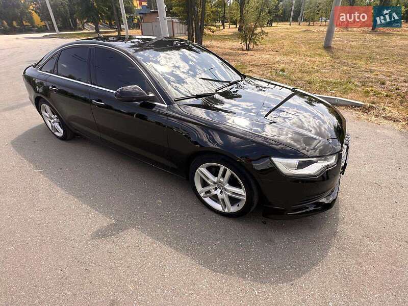 Седан Audi A6 2013 в Новомосковске
