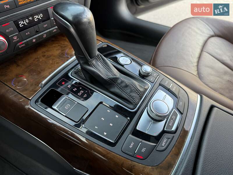Седан Audi A6 2015 в Днепре