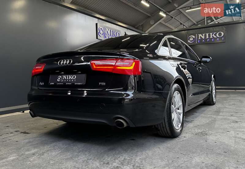 Седан Audi A6 2012 в Киеве