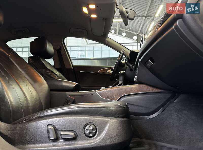 Седан Audi A6 2012 в Киеве
