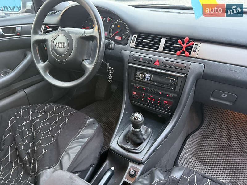 Универсал Audi A6 2000 в Переяславе