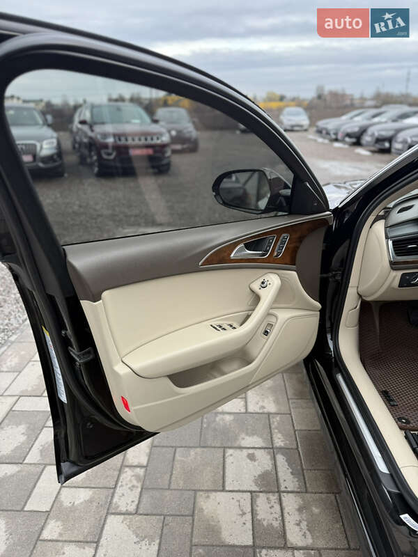 Седан Audi A6 2015 в Рівному