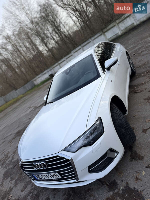 Седан Audi A6 2020 в Виннице