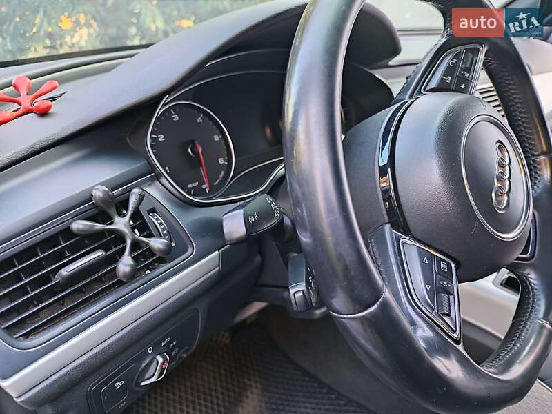 Седан Audi A6 2015 в Теофиполе