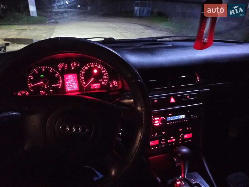 Седан Audi A6 1999 в Сараті