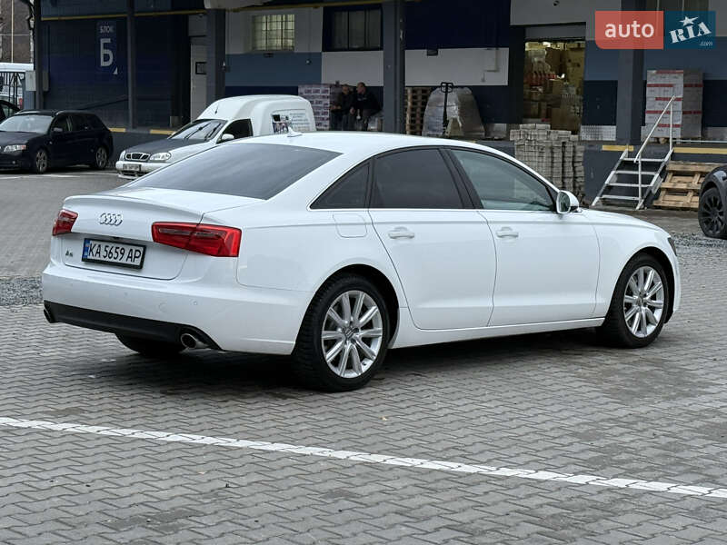 Седан Audi A6 2013 в Рівному