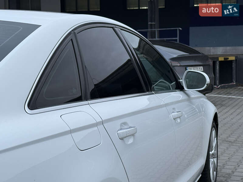 Седан Audi A6 2013 в Рівному