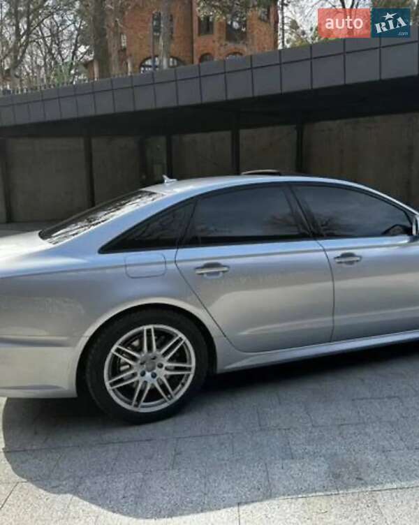 Седан Audi A6 2017 в Киеве