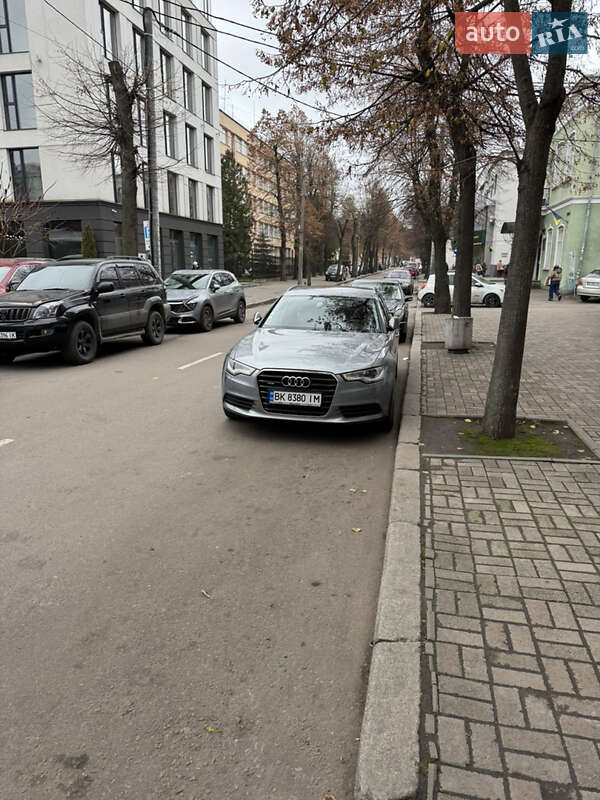 Универсал Audi A6 2012 в Сарнах