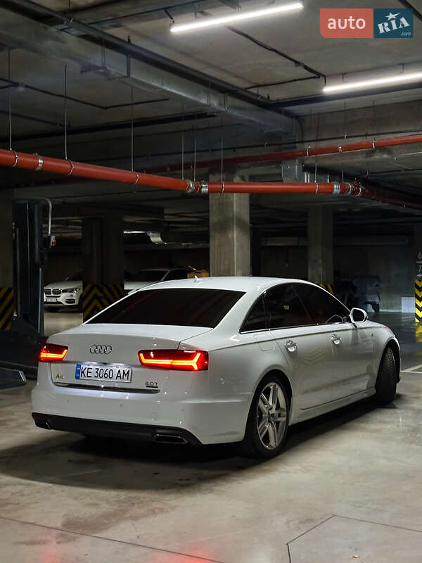 Седан Audi A6 2016 в Днепре