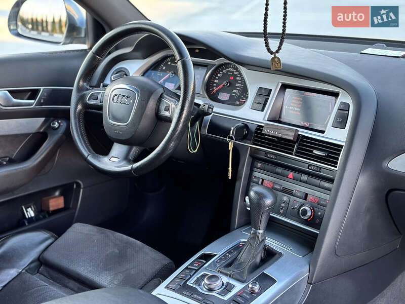 Седан Audi A6 2010 в Звягелі