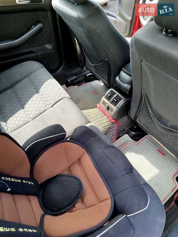 Універсал Audi A6 2001 в Тернополі