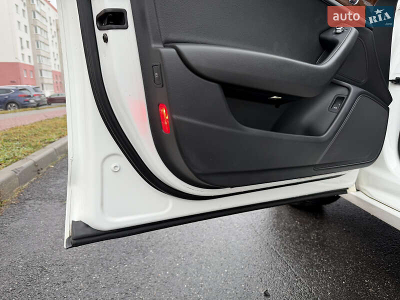 Седан Audi A6 2014 в Вінниці