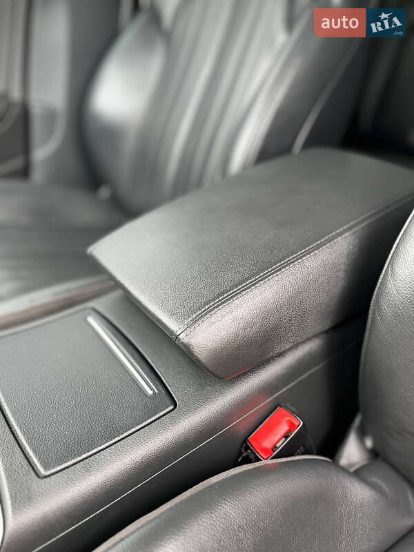 Седан Audi A6 2012 в Ивано-Франковске
