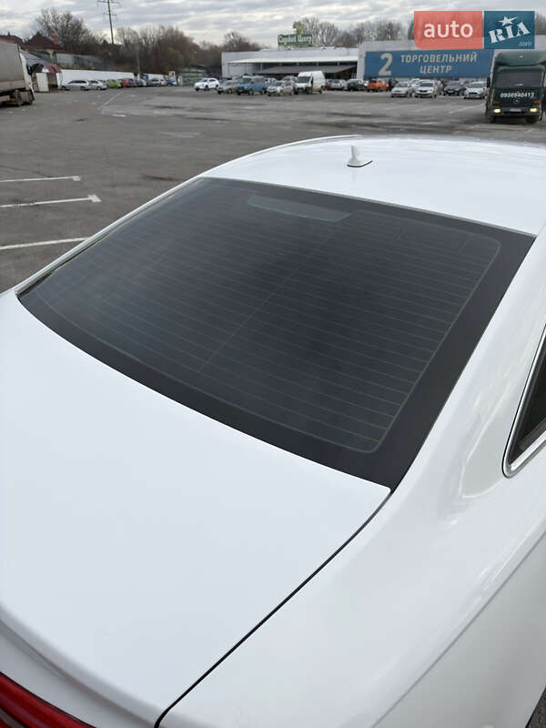 Седан Audi A6 2012 в Ужгороде