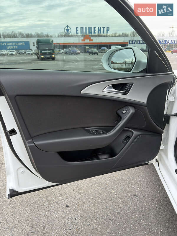 Седан Audi A6 2012 в Ужгороде