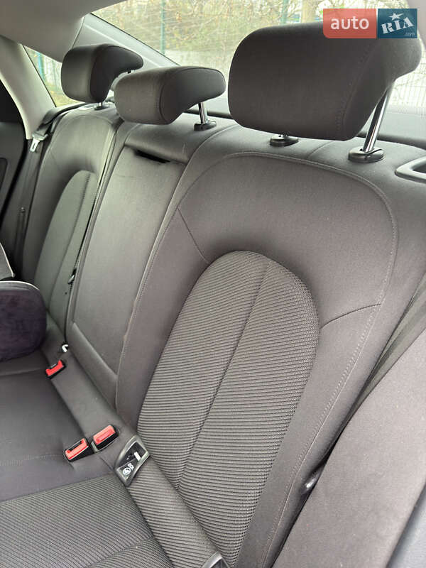 Седан Audi A6 2012 в Ужгороде