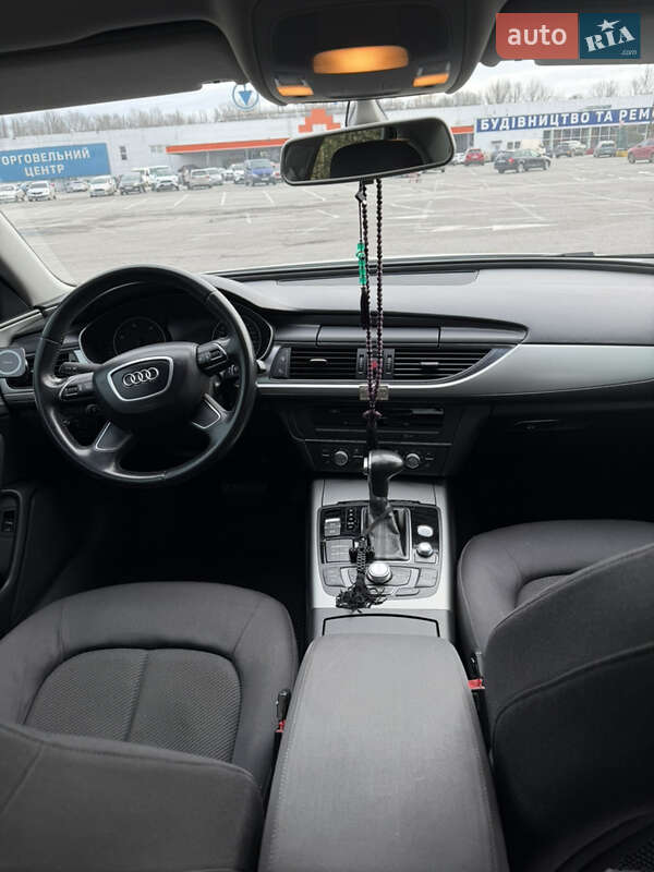 Седан Audi A6 2012 в Ужгороде