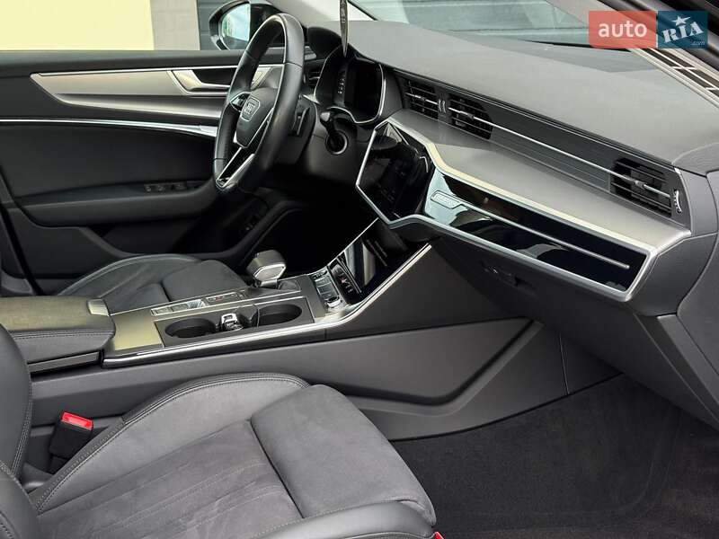 Седан Audi A6 2022 в Стрые