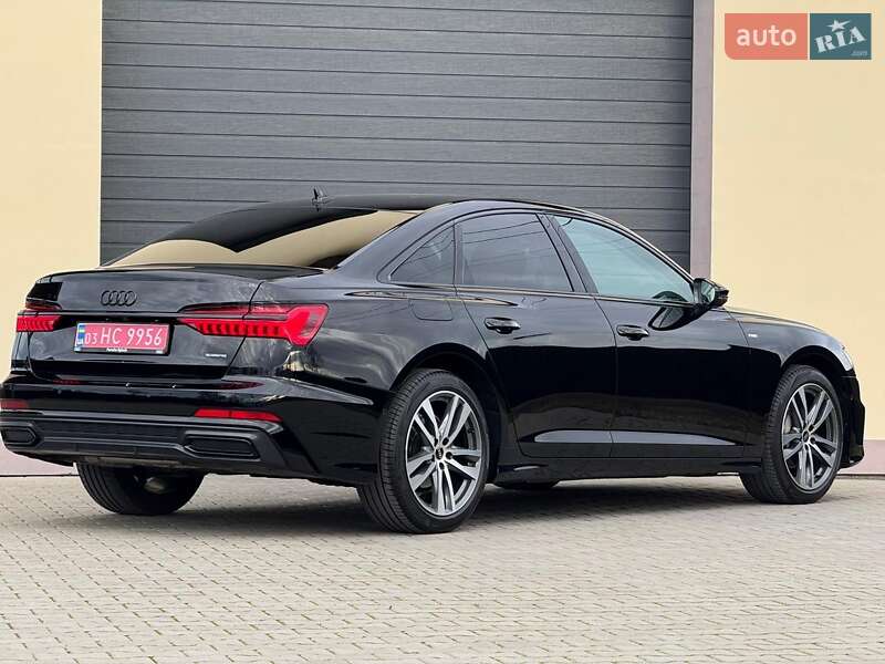 Седан Audi A6 2022 в Стрые