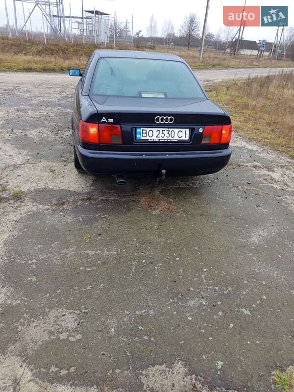 Седан Audi A6 1996 в Заречном