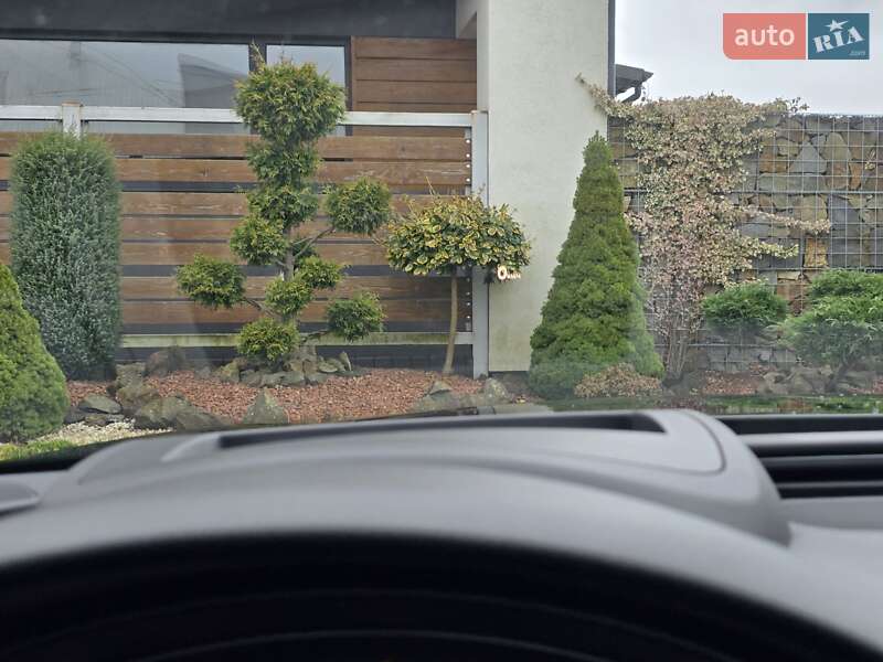 Седан Audi A6 2016 в Стрию