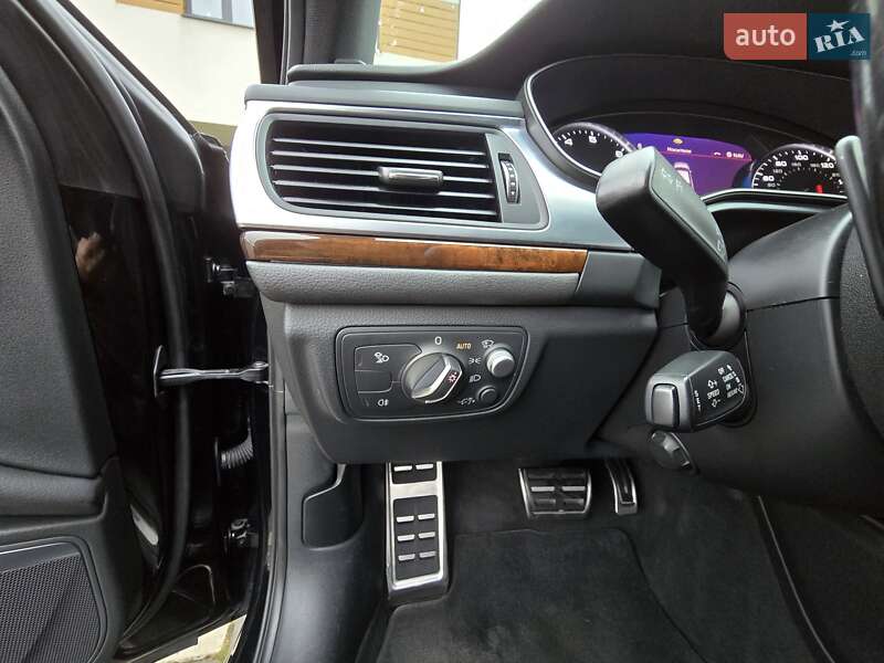 Седан Audi A6 2016 в Стрию