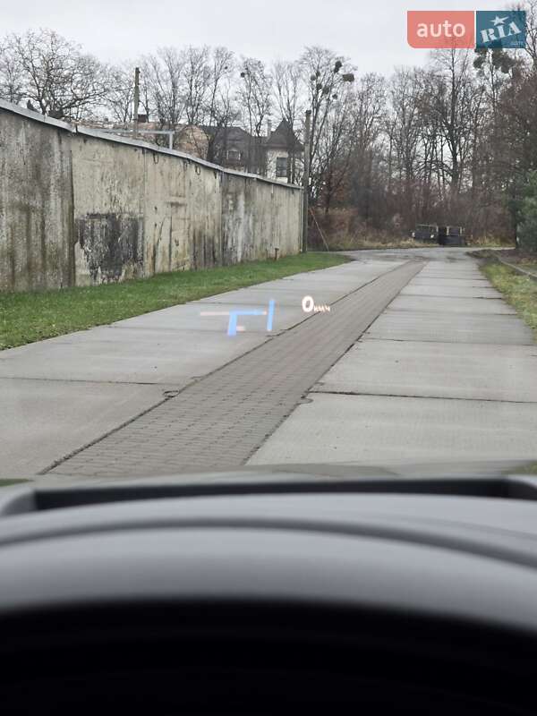 Седан Audi A6 2016 в Стрию