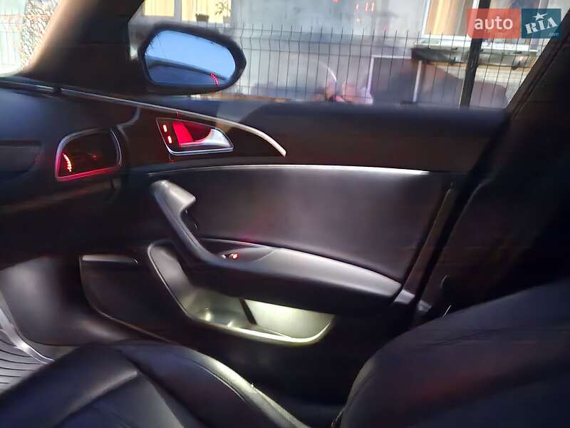 Седан Audi A6 2016 в Стрию