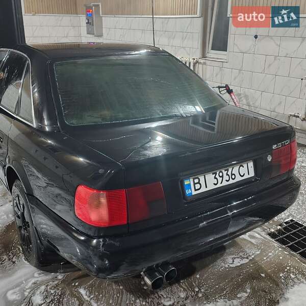 Седан Audi A6 1995 в Полтаві