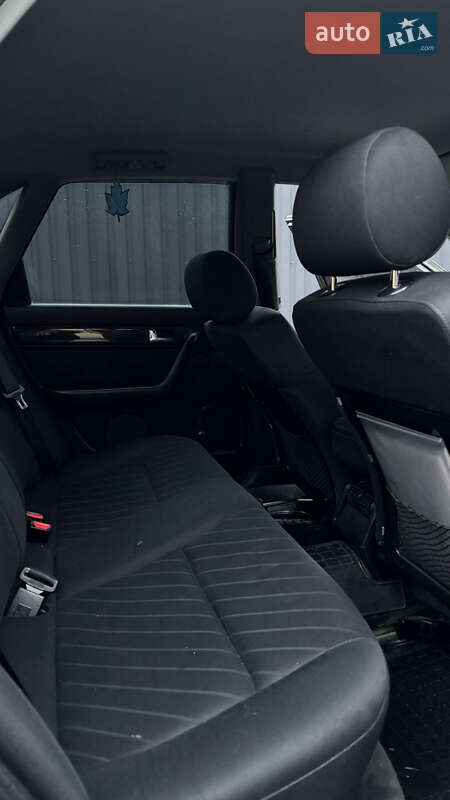 Седан Audi A6 1996 в Дніпрі