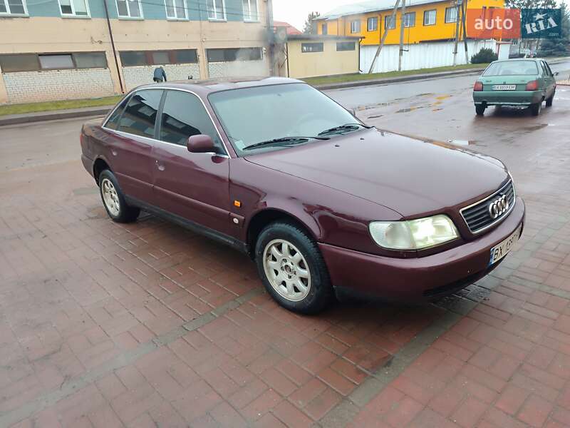 Седан Audi A6 1997 в Красилове