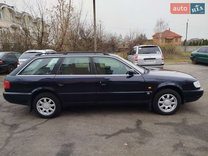 Универсал Audi A6 1996 в Киеве
