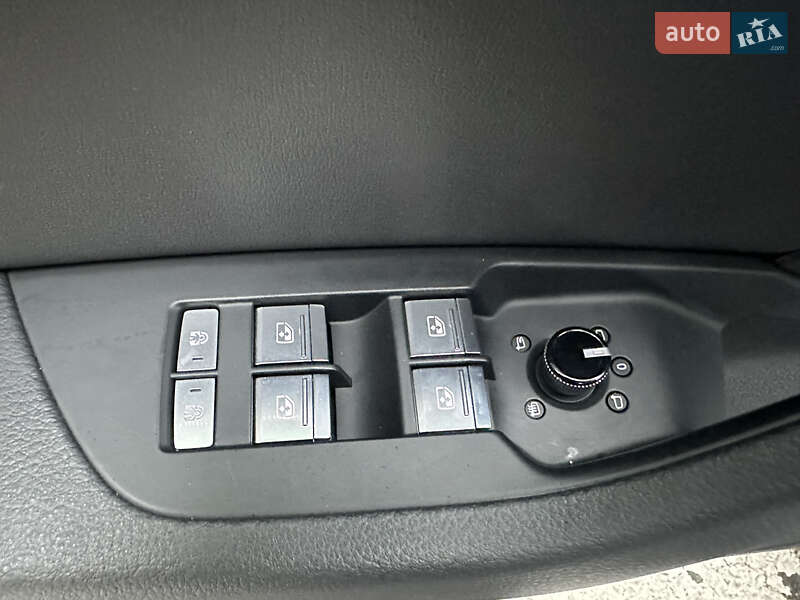 Седан Audi A6 2018 в Києві фото 14 Седан Audi A6 2018 в Києві