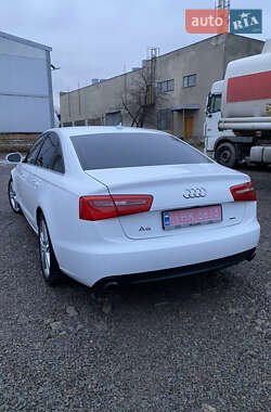 Седан Audi A6 2014 в Ровно