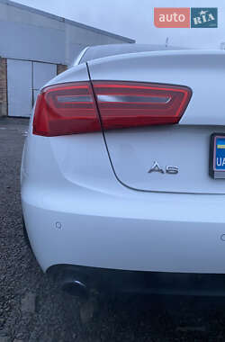Седан Audi A6 2014 в Ровно