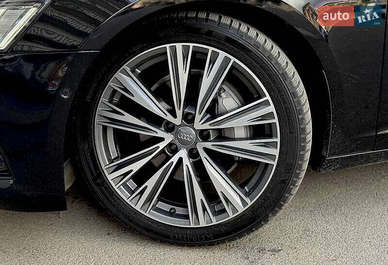 Седан Audi A6 2019 в Киеве