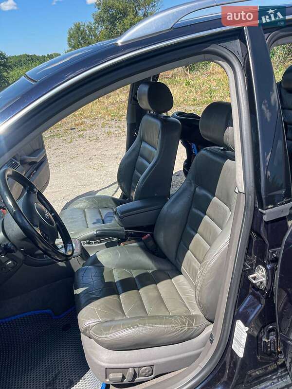 Универсал Audi A6 2002 в Ровно