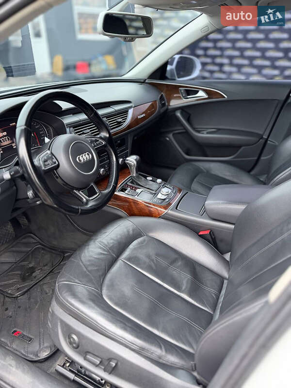 Седан Audi A6 2014 в Киеве