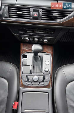 Седан Audi A6 2013 в Староконстантинове