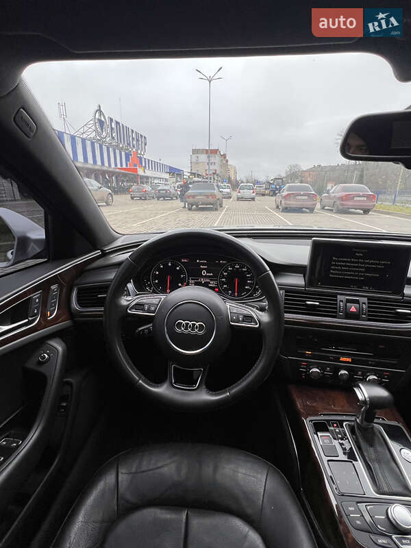 Седан Audi A6 2013 в Староконстантинове