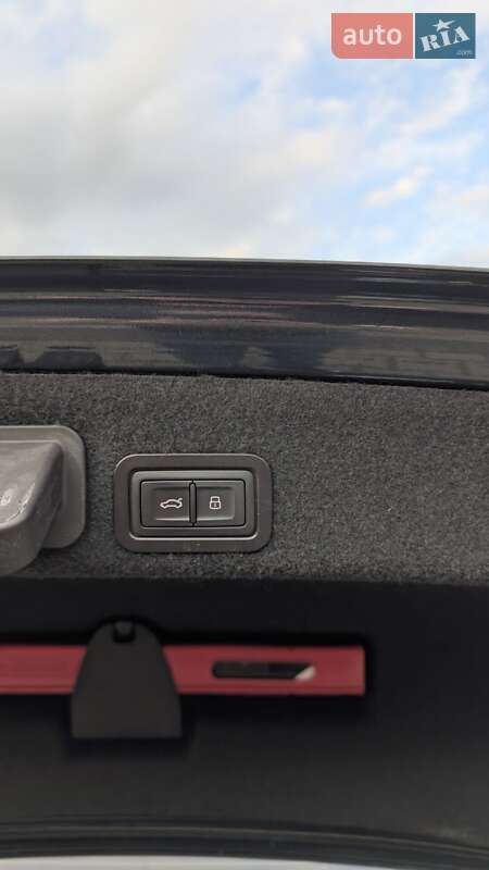 Седан Audi A6 2015 в Киеве фото 12 Седан Audi A6 2015 в Киеве