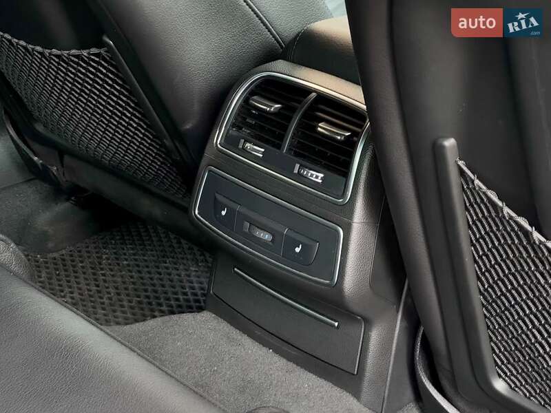 Седан Audi A6 2014 в Львове